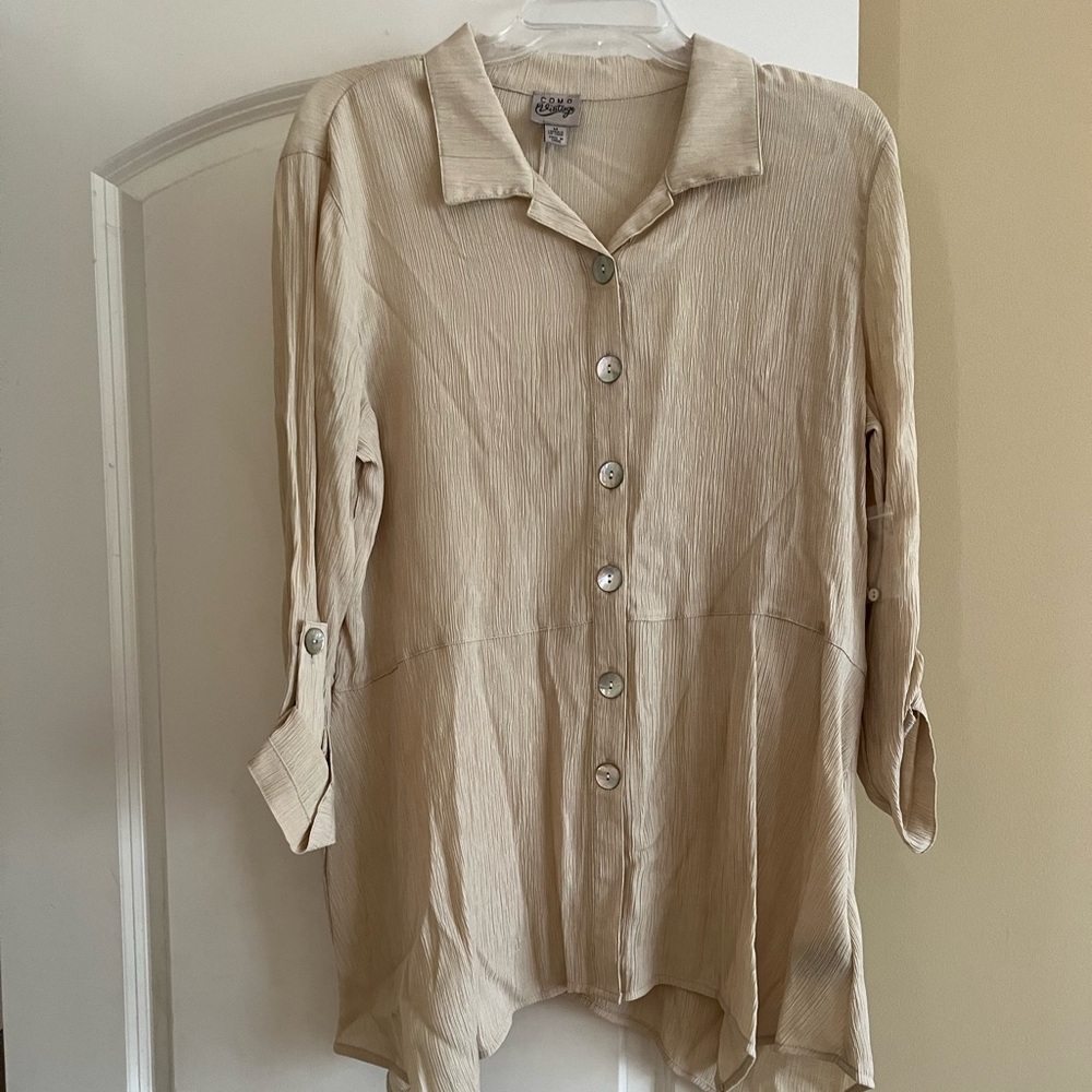 Como Vintage Long Sleeve Women’s Woven Gauze Tan Shirt Sz Med. NWOT